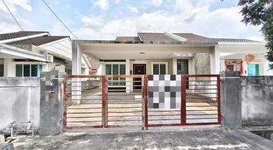 Semi-Detached House For Sale in Bertam,PNG