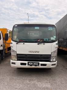 Isuzu npr 3.0