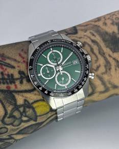 39.5mm Green Mecha-Quartz Chronograph