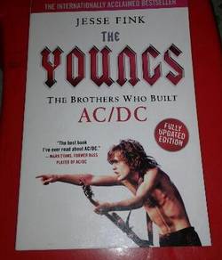 AC/DC ACDC THE YOUNGS BOOK Buku