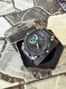 G Shock GA2200-M Used like new