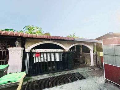 Terraced House For Sale in Kangar,PLS