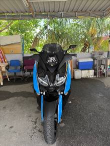 Yamaha XMAX