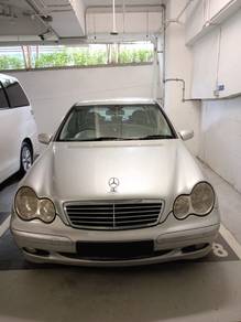 Mercedes Benz C180 180 in Taman Tun Dr Ismail, KUL
