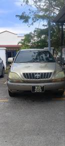 Toyota Harrier in Rawang, SGR