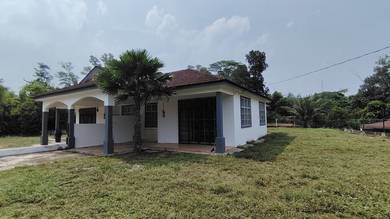 Semi-Detached House For Sale in Gurun,KDH