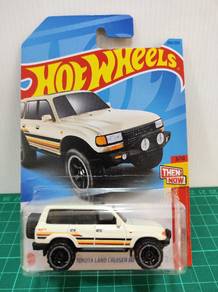 Hotwheels Toyota Land Cruiser 80 Case M 2023