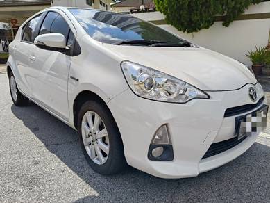 Toyota Prius c (HYBRID) in Bayan Baru, PNG