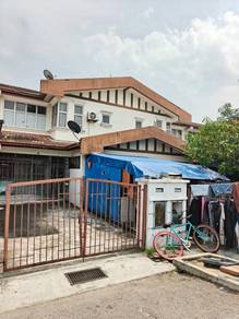 Townhouse For Sale in Masai,JHR