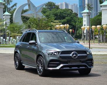 Mercedes Benz GLE450 Coupe 450 4MATIC AMG LINE in Johor Bahru, JHR