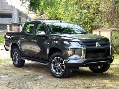 Mitsubishi Triton VGT PREMIUM in Sungai Besi, KUL