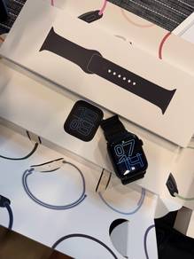 Apple watch se3 44mm Midnight