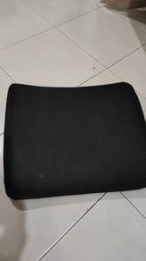 car cushion back