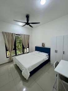 Room in Mutiara Damansara, SGR