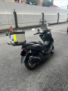Yamaha NMAX