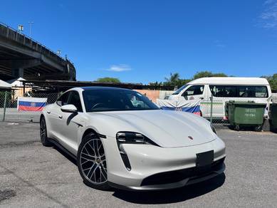 2024 Porsche Taycan -
