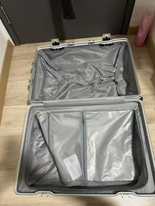 24 inch luggage