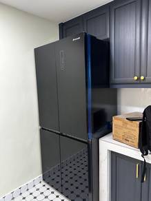 Peti Ais 2 Pintu Baru Tak Pakai Lagi
