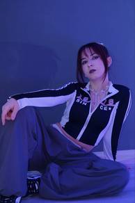 Y2K Sport zip up top black white