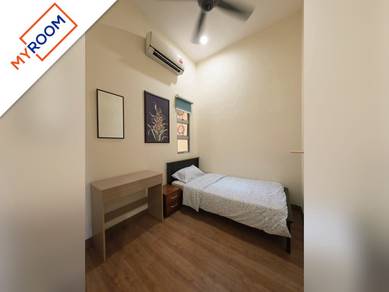 Room in Georgetown, PNG