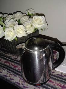 Philip jug kettle 