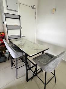 1 bar-height table + 2 upholstered bar stools