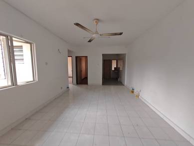 Apartment For Sale in Pangsapuri Sri Kemuning