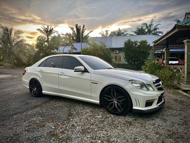 Mercedes Benz E200 200 CGI BlueEFCY ELEGANCE(CKD) in Simpang Renggam, JHR