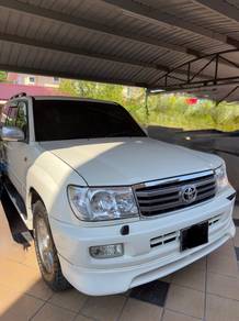 Toyota Land Cruiser HDJ101 in Kota Kinabalu, SBH