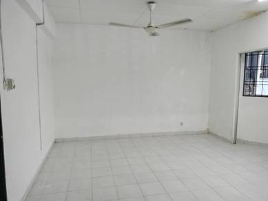 Studio For Rent in Sungai Way Cluster Apartment