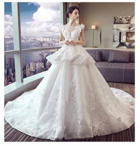 White fishtail wedding bridal dress gown RB1753