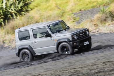 Suzuki Jimny SIERRA JC in Kuching, SWK