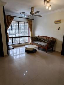 Condominium For Rent in Serina Bay