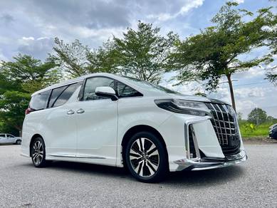Toyota Alphard SC in Bangsar, KUL