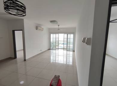 Condominium For Rent in Koi Prima