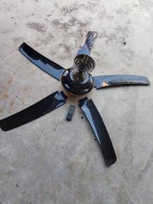DEKA ceiling fan with remote
