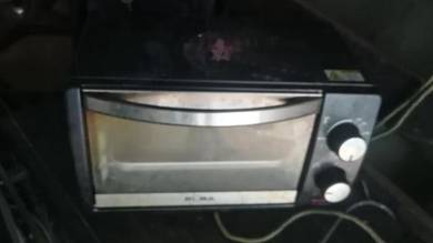 Elba Electric Small Oven TR588