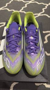ADIDAS F50 League