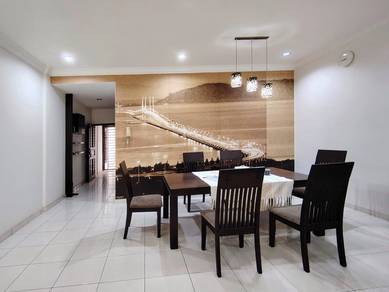 Condominium For Rent in Greenview Residence