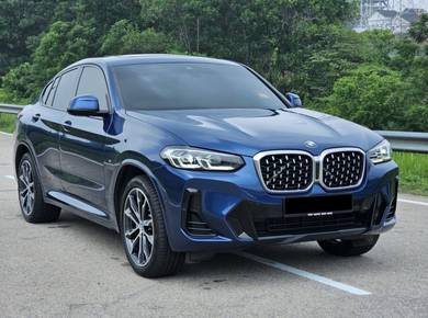 2022 BMW X4 xDRIVE30i