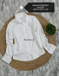 Banana Republic LSleeves 