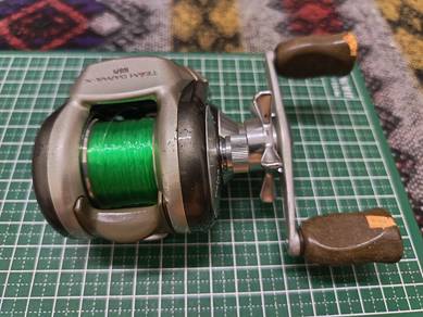 Team Daiwa-X 105Pi Baitcasting Fishing Reel Japan