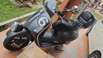 Vespa GTS Super 300