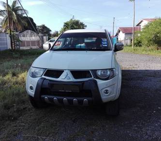 Mitsubishi Triton VGT in Lahad Datu, SBH