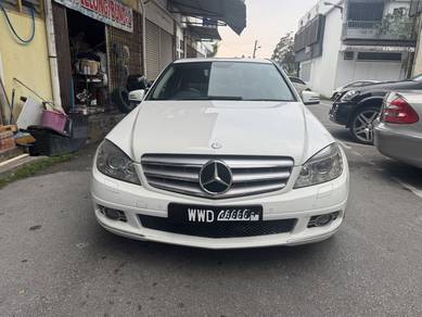 Mercedes Benz C200 C200 CGI BLUE EFFICIENCY LITE in Kuching, SWK