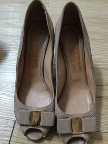Prelove shoes