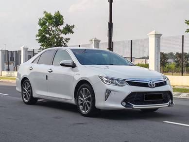 Toyota Camry HYBRID PREMIUM in Johor Bahru, JHR