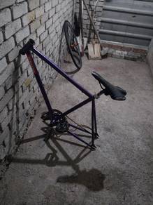 bodi basikal Fixie 
