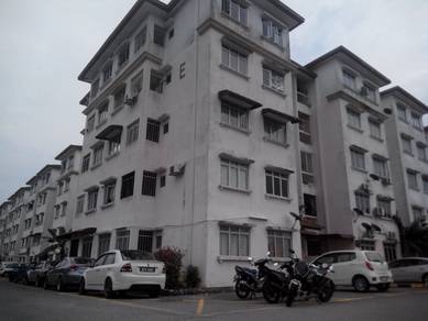Room in Bangi, SGR