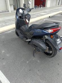 Yamaha NMAX